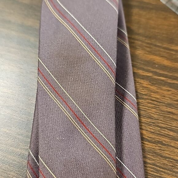 Vintage Yves Saint Laurent striped tie - Picture 6 of 6